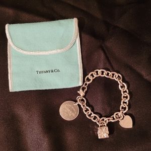 Tiffany & Co Return To Tiffany Charm Bracelet